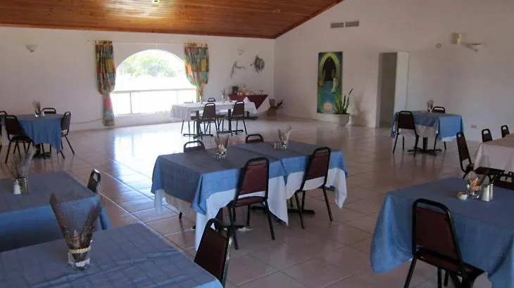 Hotel Baycaner Beach Resort Pirates Well Bahamas